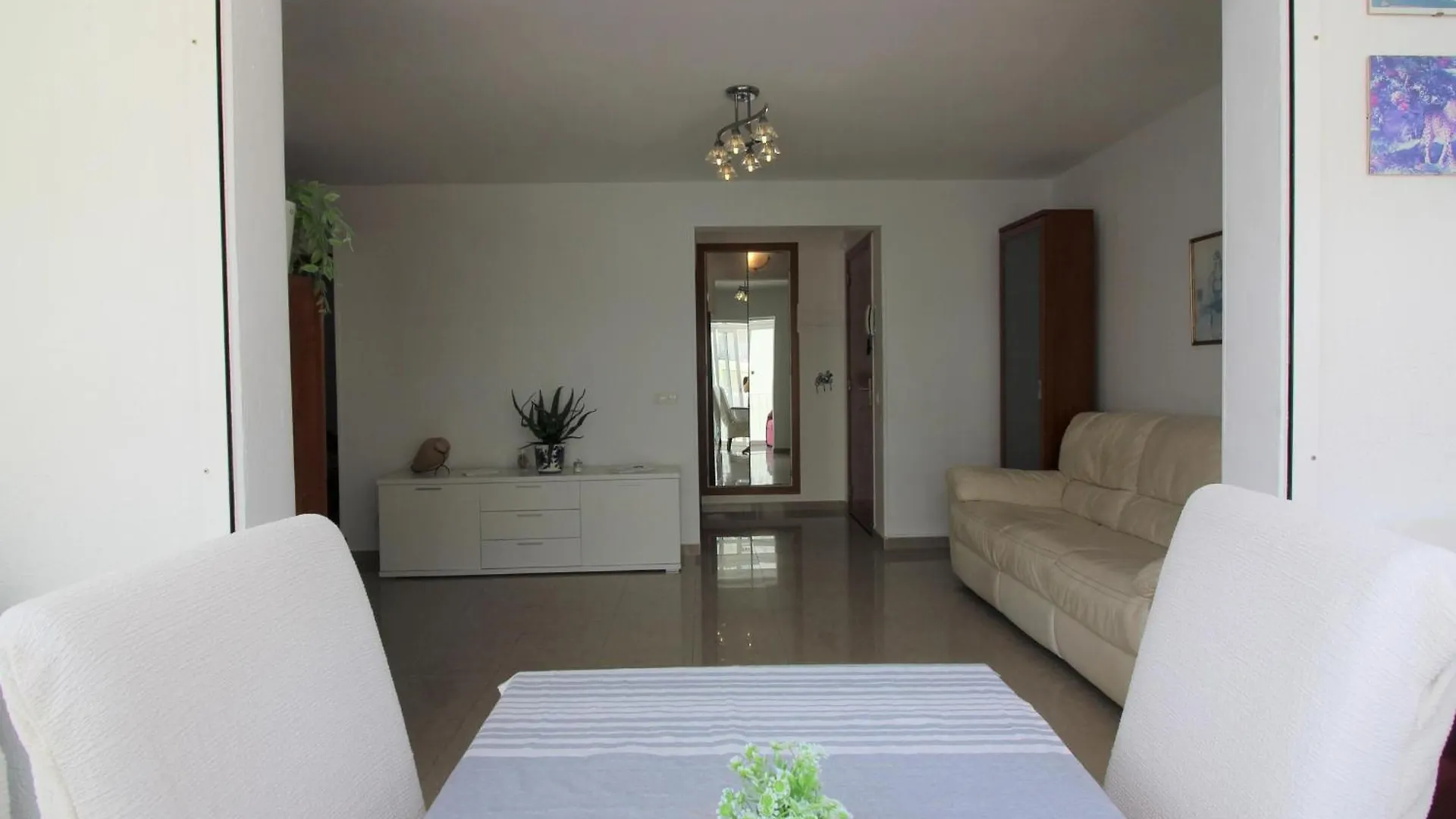 Blaumar 5F - Apartamento Con Vistas Al Mar Y Piscina Comunitaria - Es-228-152 Roses Spain